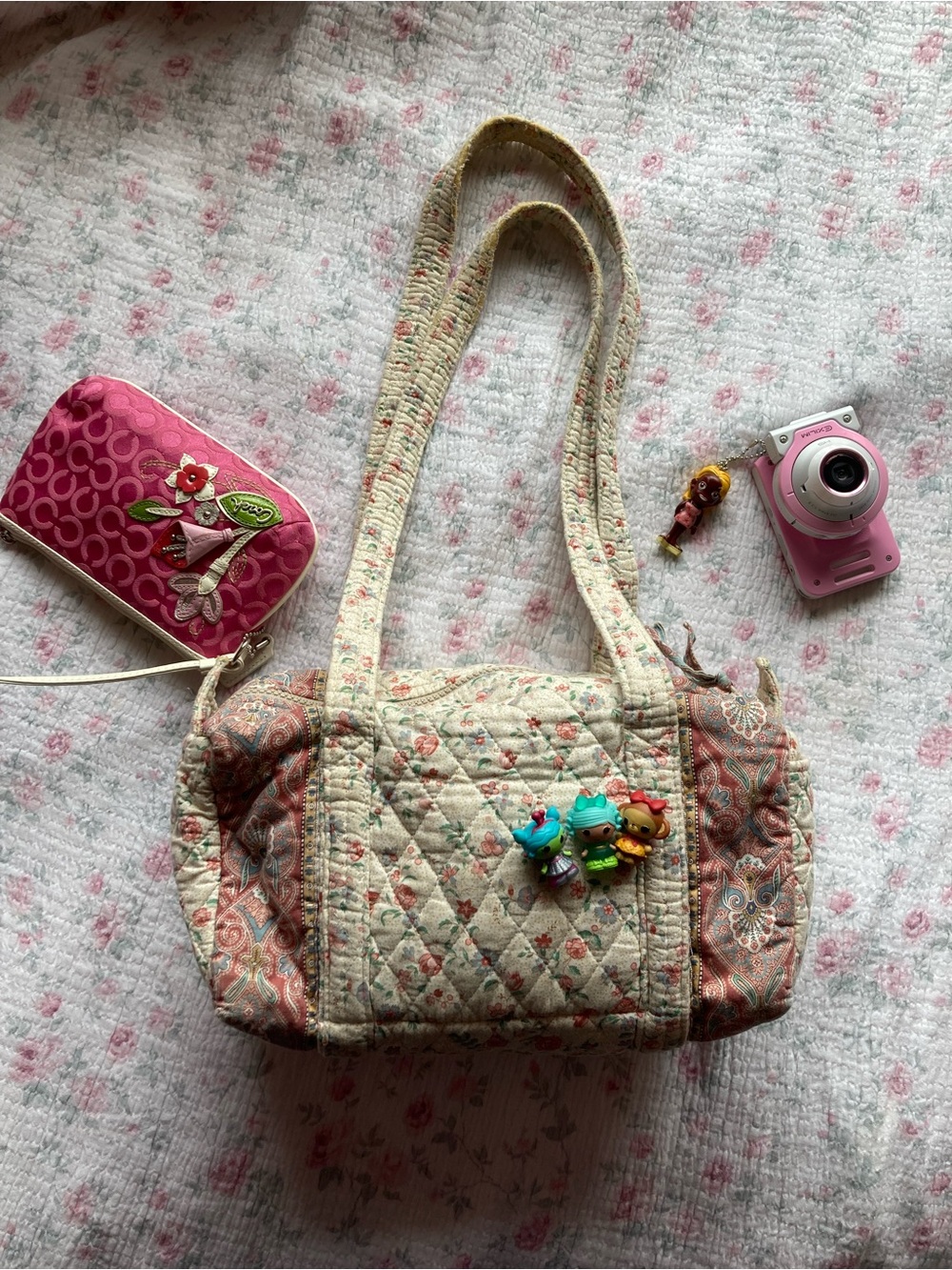 Vera Bradley vintage cream duffel bag